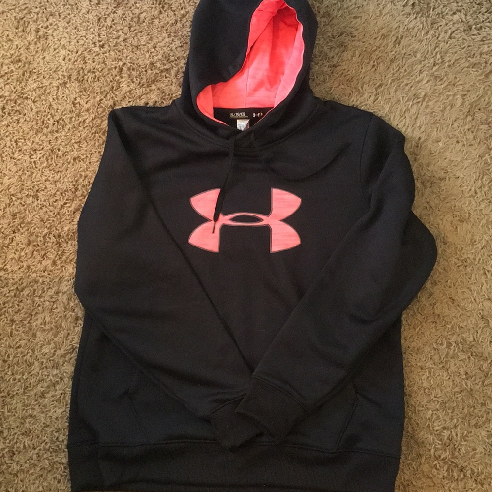 Women’s Under Armour Swearshirt